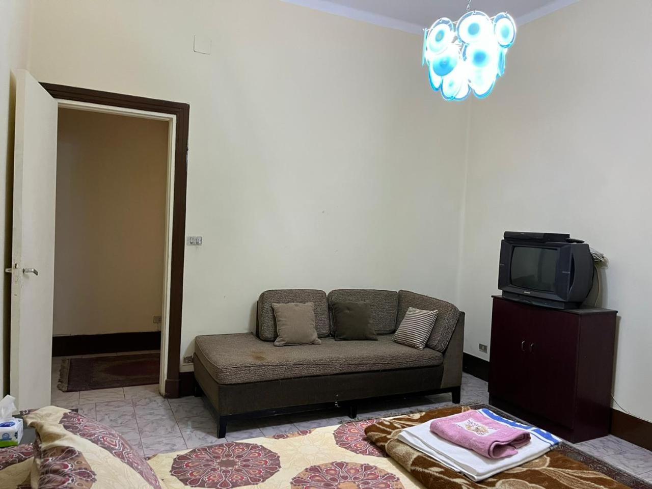 Beautiful Apartment In The Heart Of Cairo Exterior photo